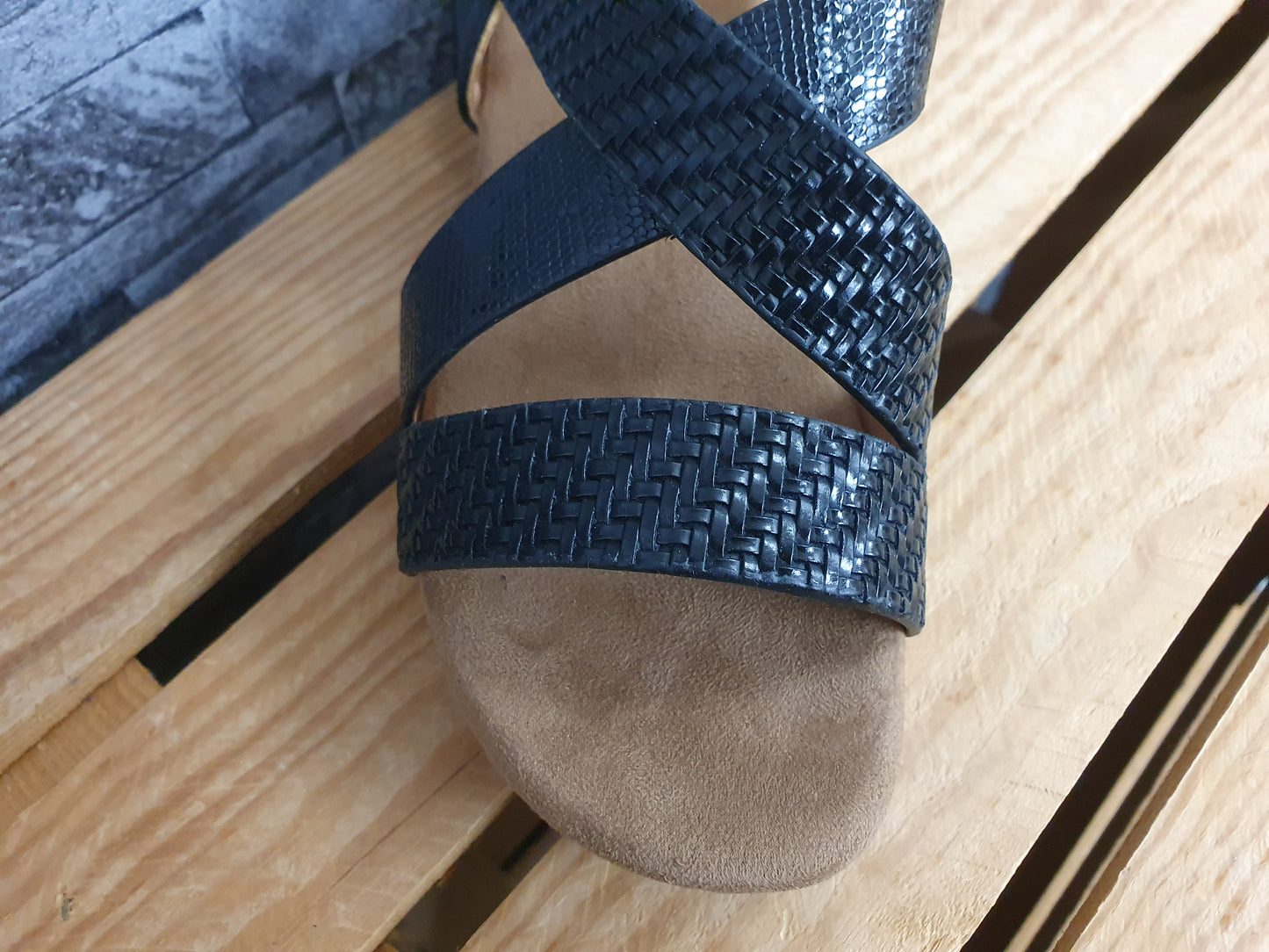 Damen Sandalette Riemchensandalen Kailabsatz Beige & Schwarz