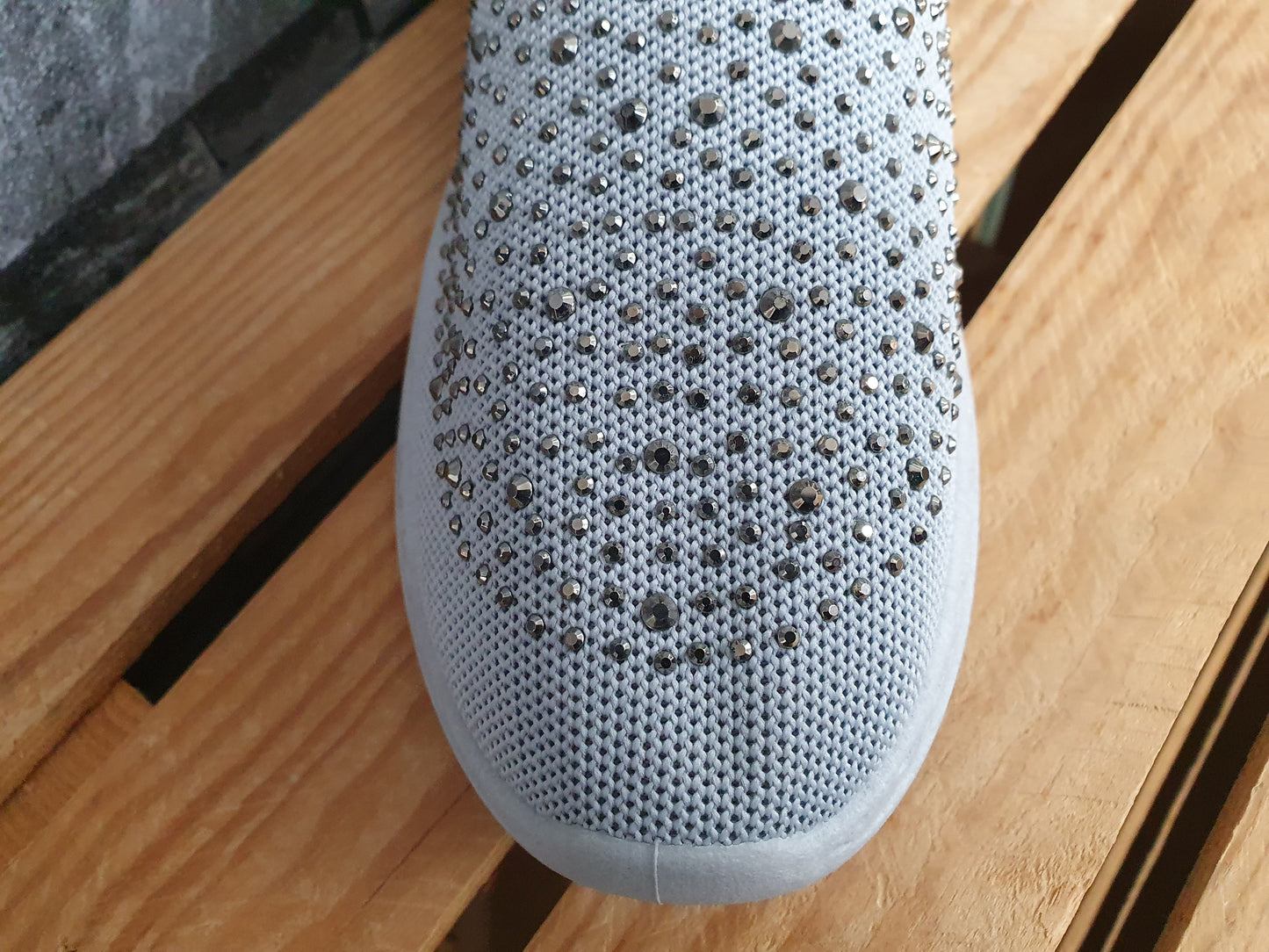 Damen Sneaker Schuhe Freizeitschuhe Stoff Glitzer Weiß & Grau