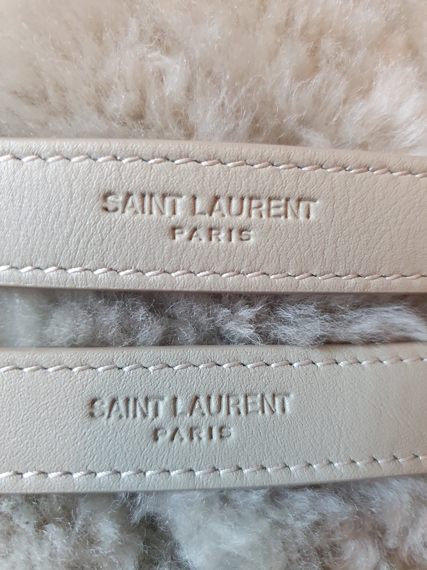 NEU ! Saint Laurent YSL  Nikki Medium Schultertasche  Leder