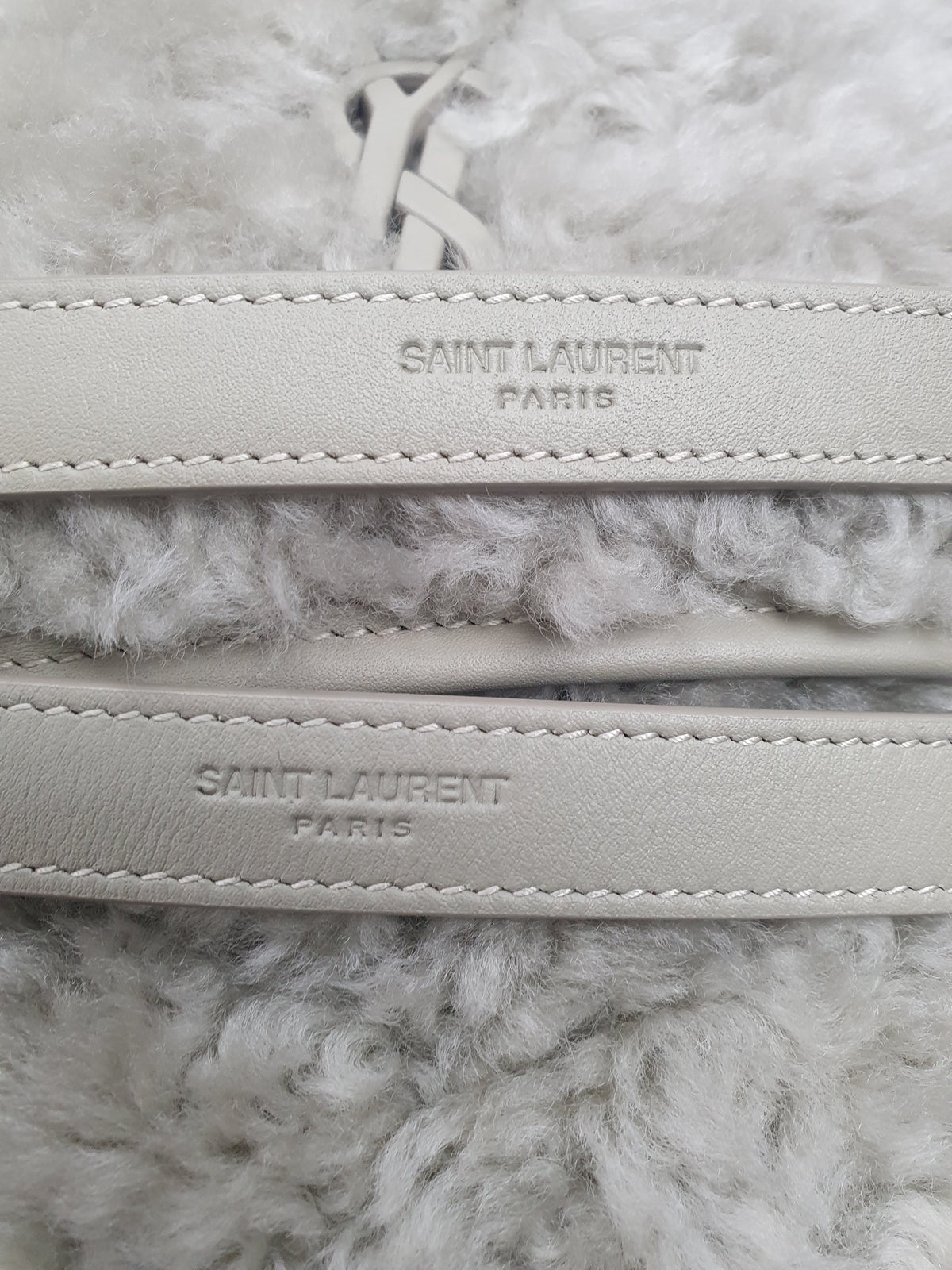 NEU! Original Saint Laurent  YSL  Niki Medium Schultertasche Hobo Bag Shearling NP 2950