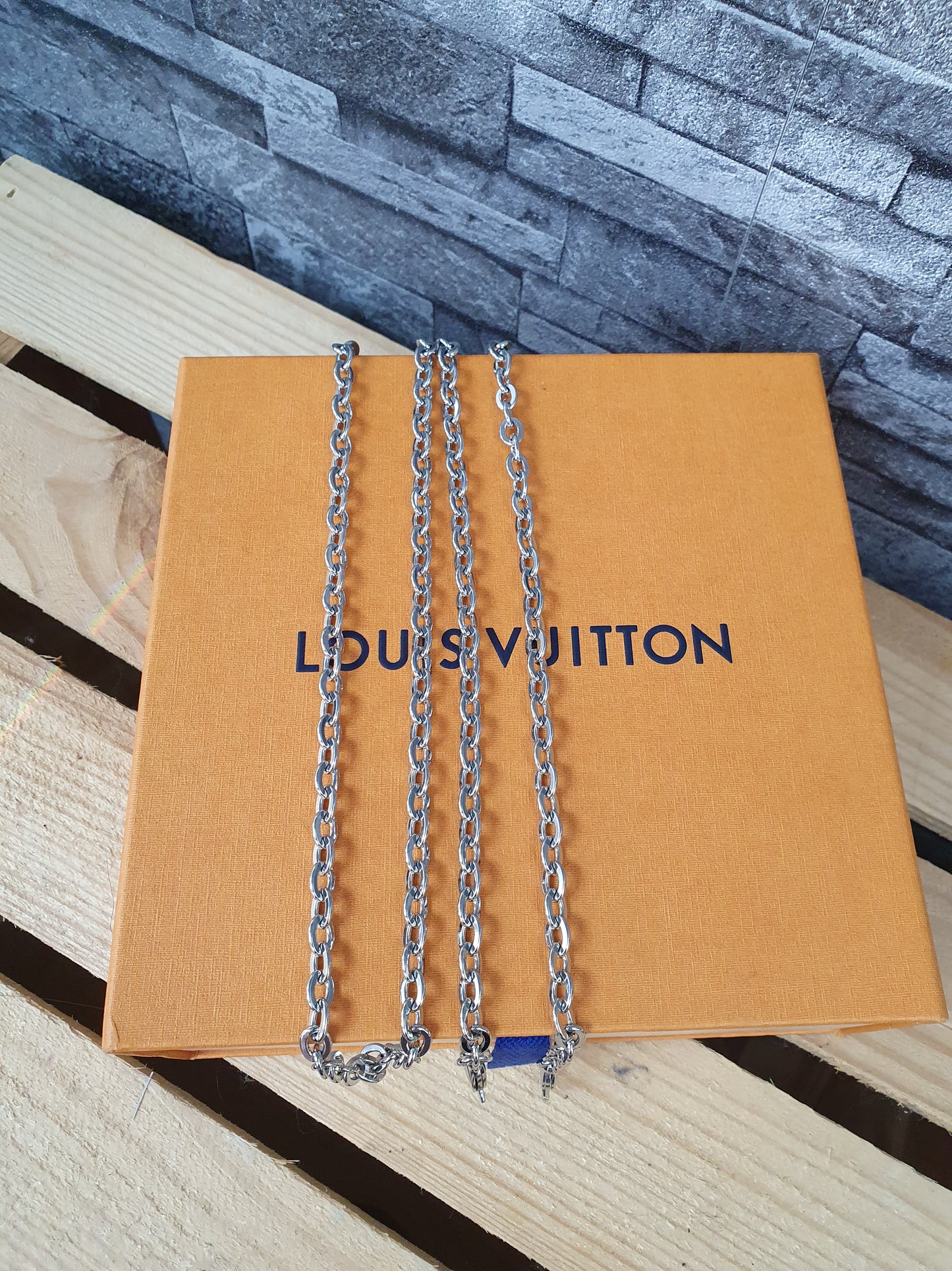NEU! Original Louis Vuitton Felicie Kette Schulterriemen Silber