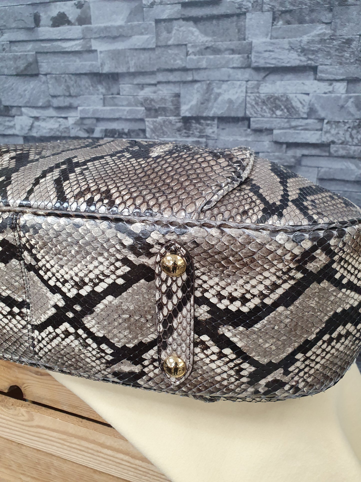 Original Louis Vuitton Galliera GM Schultertasche Python Leder