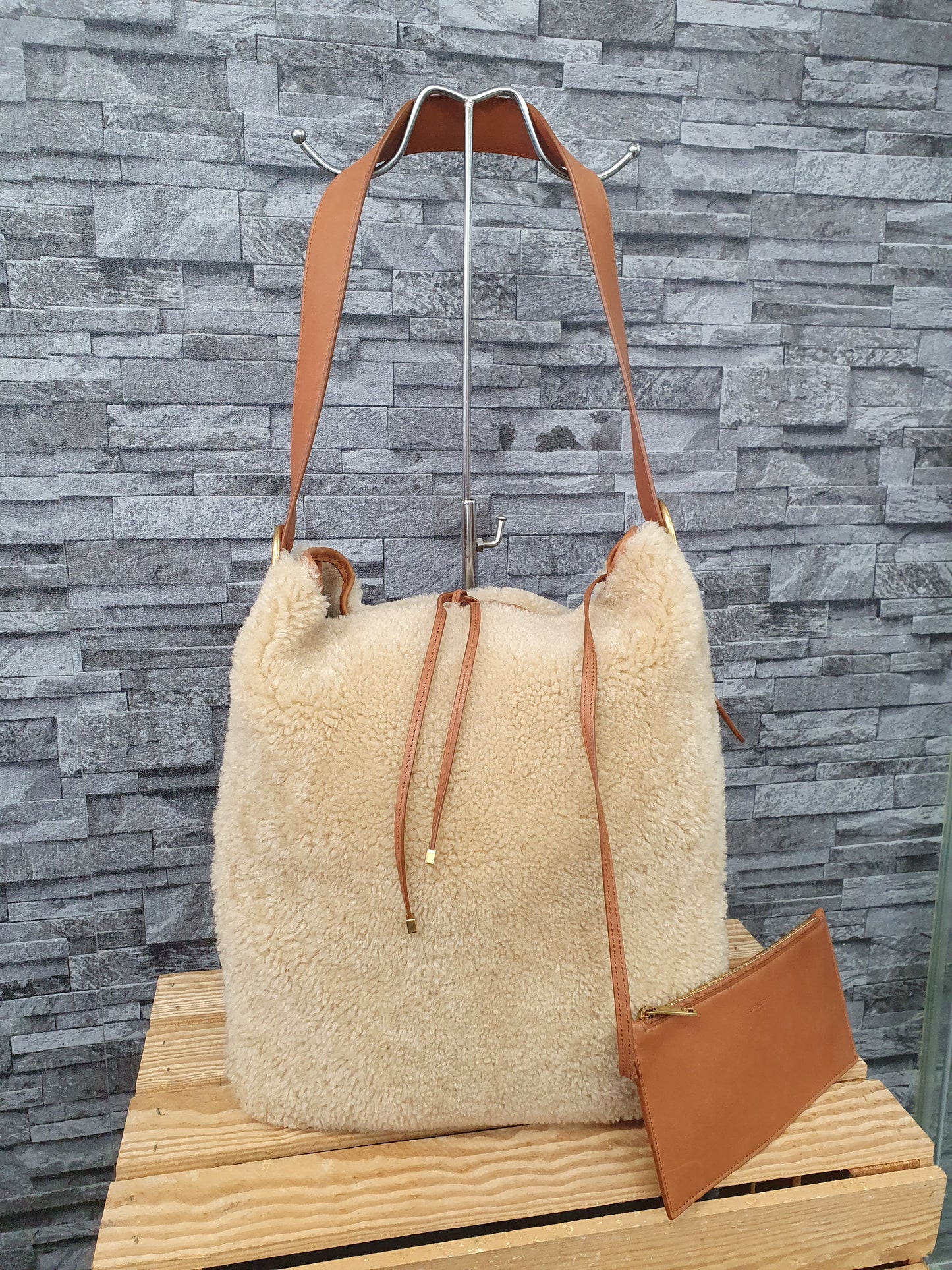 Original Saint Laurent Schultertasche Hobo Bag Lammfell Neuwertig