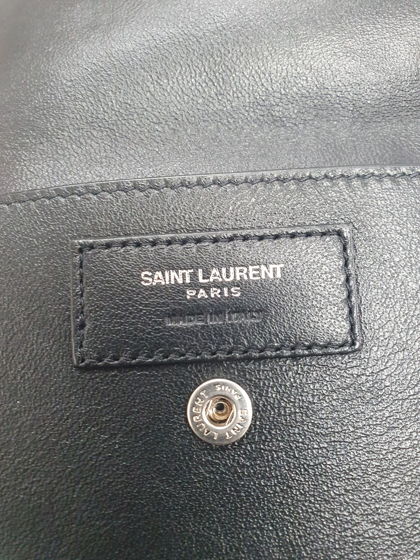 Saint Laurent YSL Schultertasche Lammfell Pochon Beutel