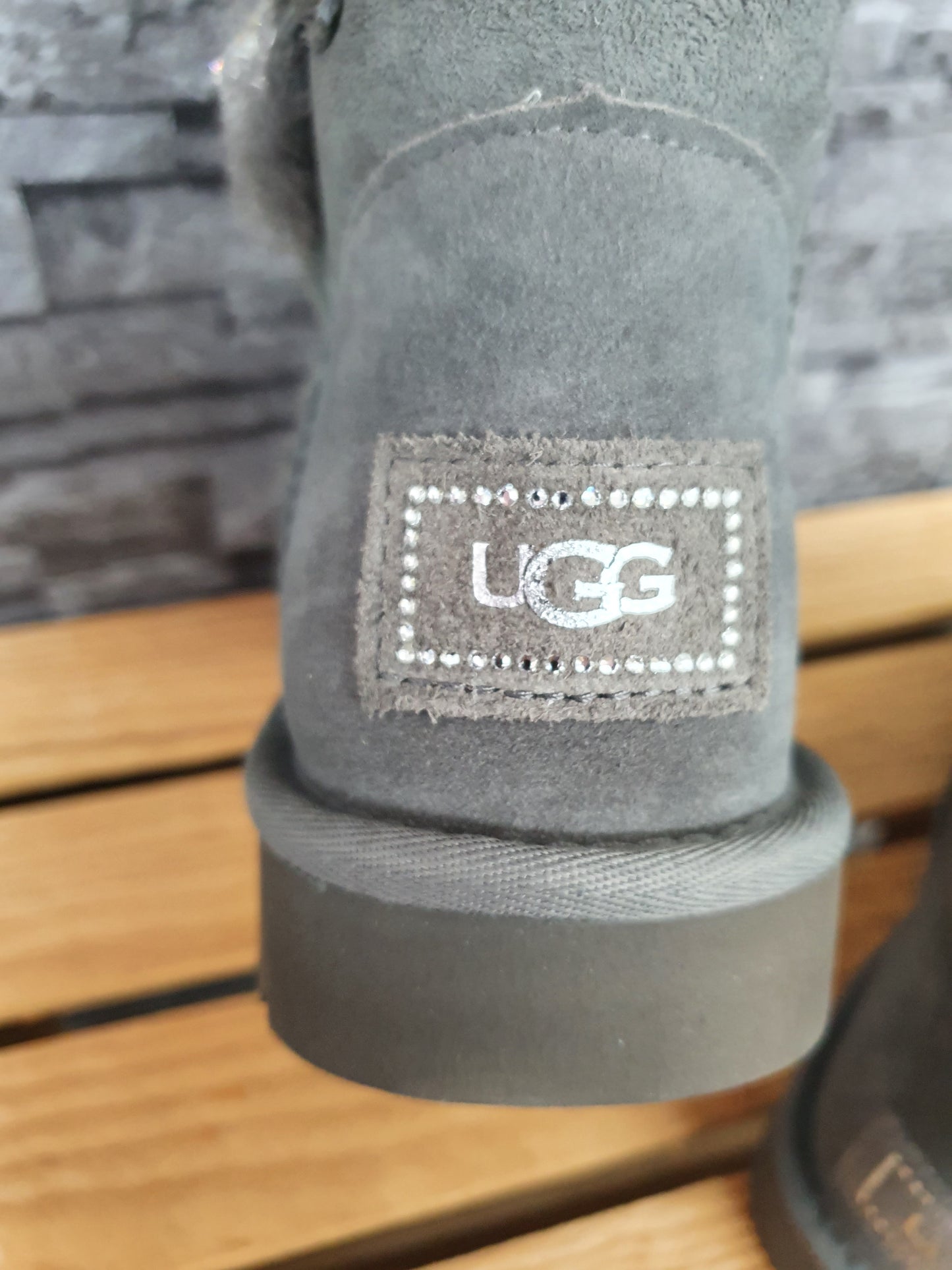 Original UGG Boots Bailey Button Bling Grau Mini Gr. 40, 41