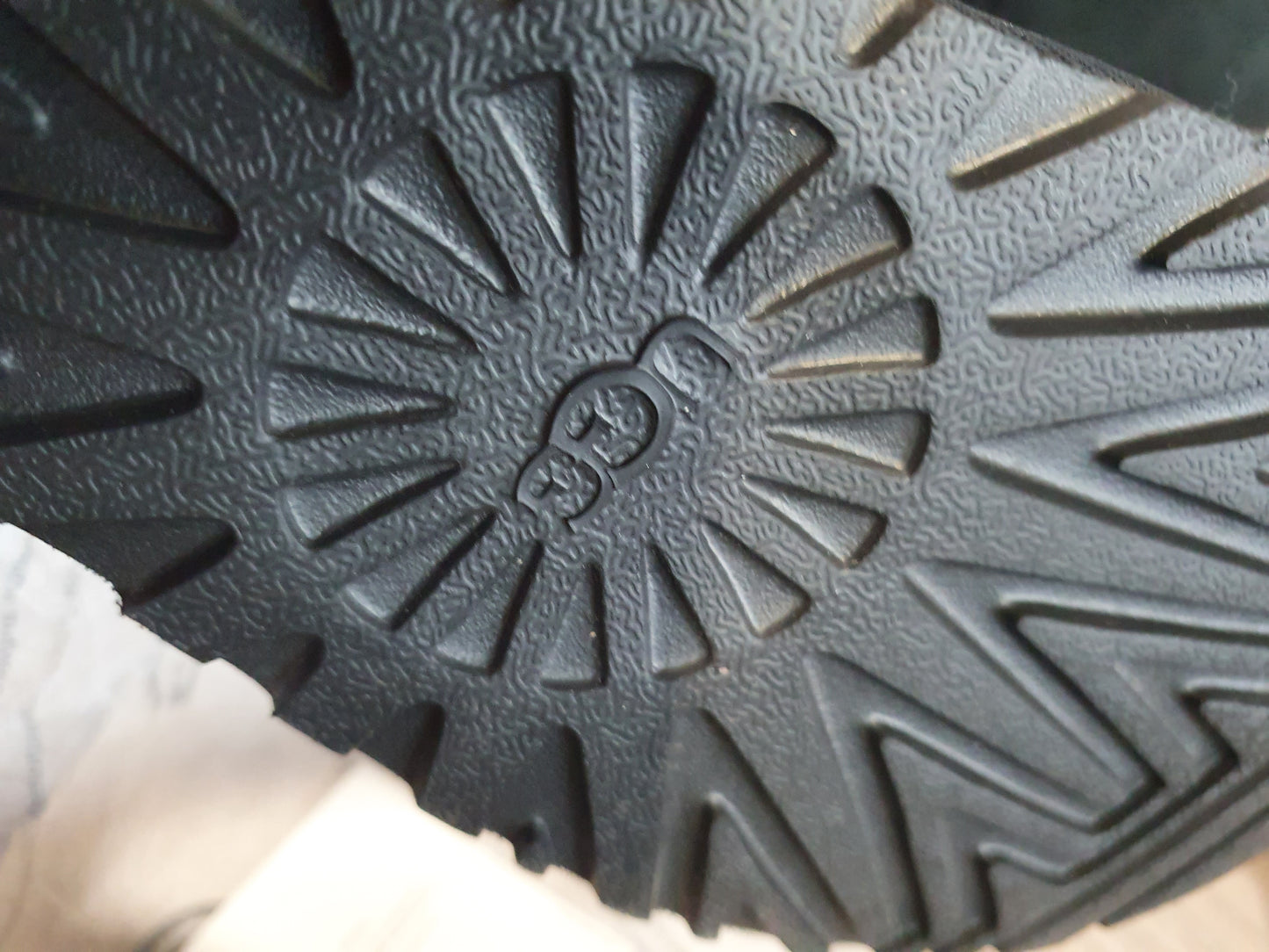 Original UGG Boots Bailey Button Bling Grau Mini Gr. 40, 41