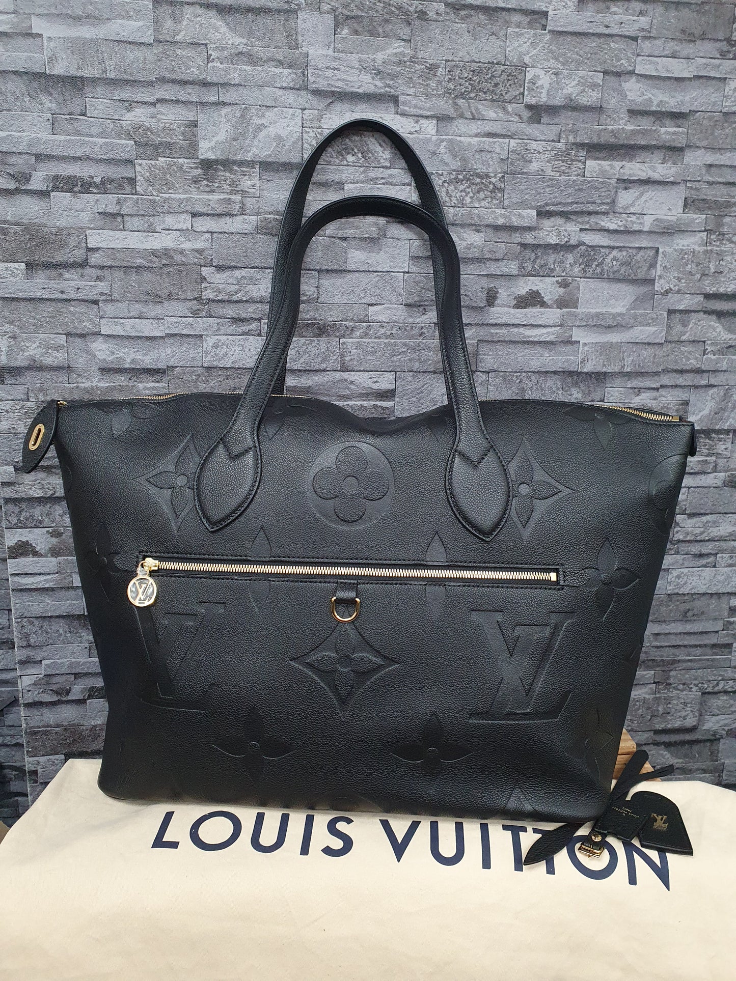 Original Louis Vuitton Travel Bag Schultertasche Monogram Empreinte Leder Schwarz