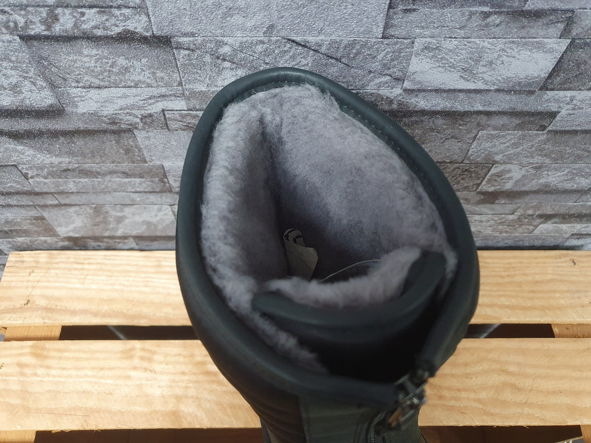 Original UGG Boots  Stiefel Zaire Nubuck Leder Schwarz Lammfell Gr.39