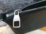 NEU! Original Louis Vuitton Pallas BB  Crossbody Empreinte Leder Schwarz
