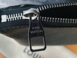NEU! Original Louis Vuitton Pallas BB Empreinte Leder Schwarz Clutch  Crossbody