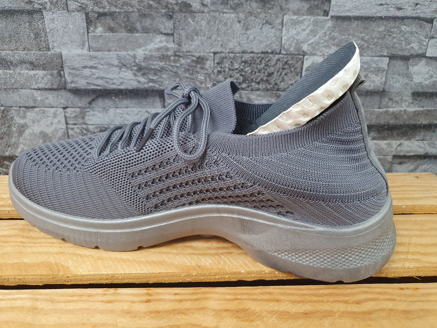 Herren Sneaker Sportschuhe Sportschuhe Grau &  Schwarz