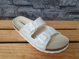 Damen Scandi Pantoletten Sandalette  Schuhe Weiß & Grau PU Sommer
