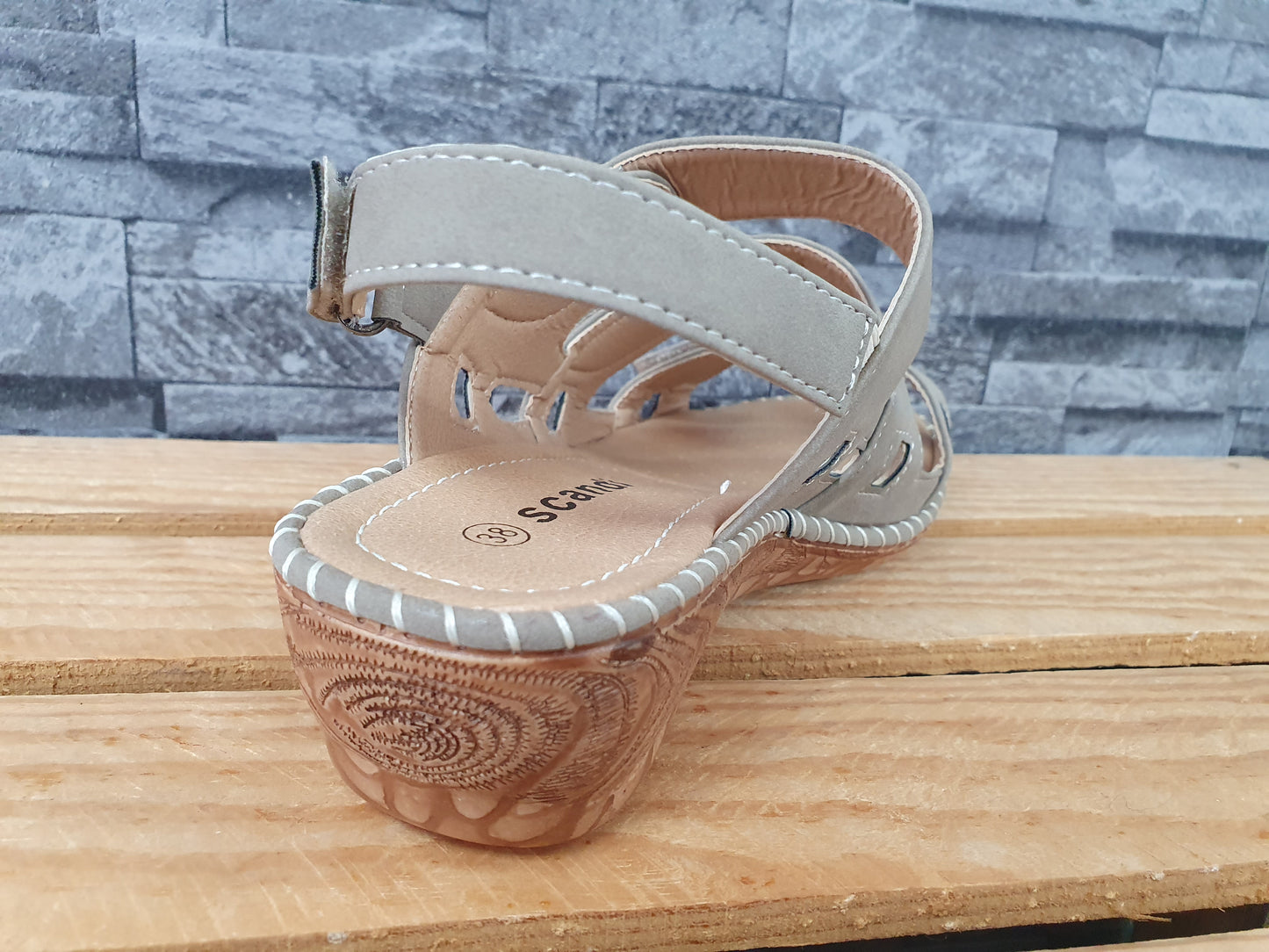 Scandi Damen Sandalen 3 x Klett Grau Blumen Sommer
