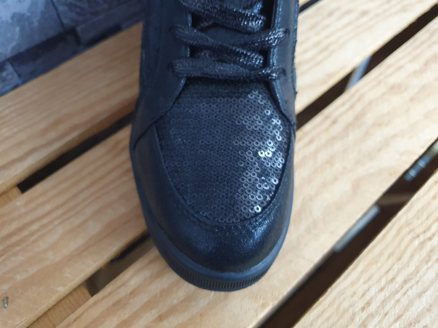 Damen Sneaker Schuhe Schwarz Pailletten Kailabsatz Größe 37-41