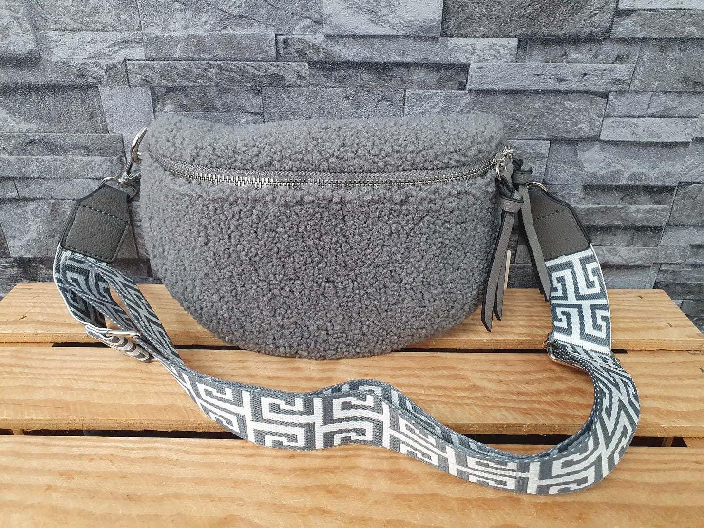 Damen Teddy Plüsch Bum Bag  Tasche Umhängetasche  Grau & Beige & Braun
