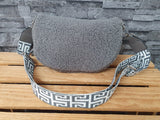 Damen Teddy Plüsch Bum Bag  Tasche Umhängetasche  Grau & Beige & Braun