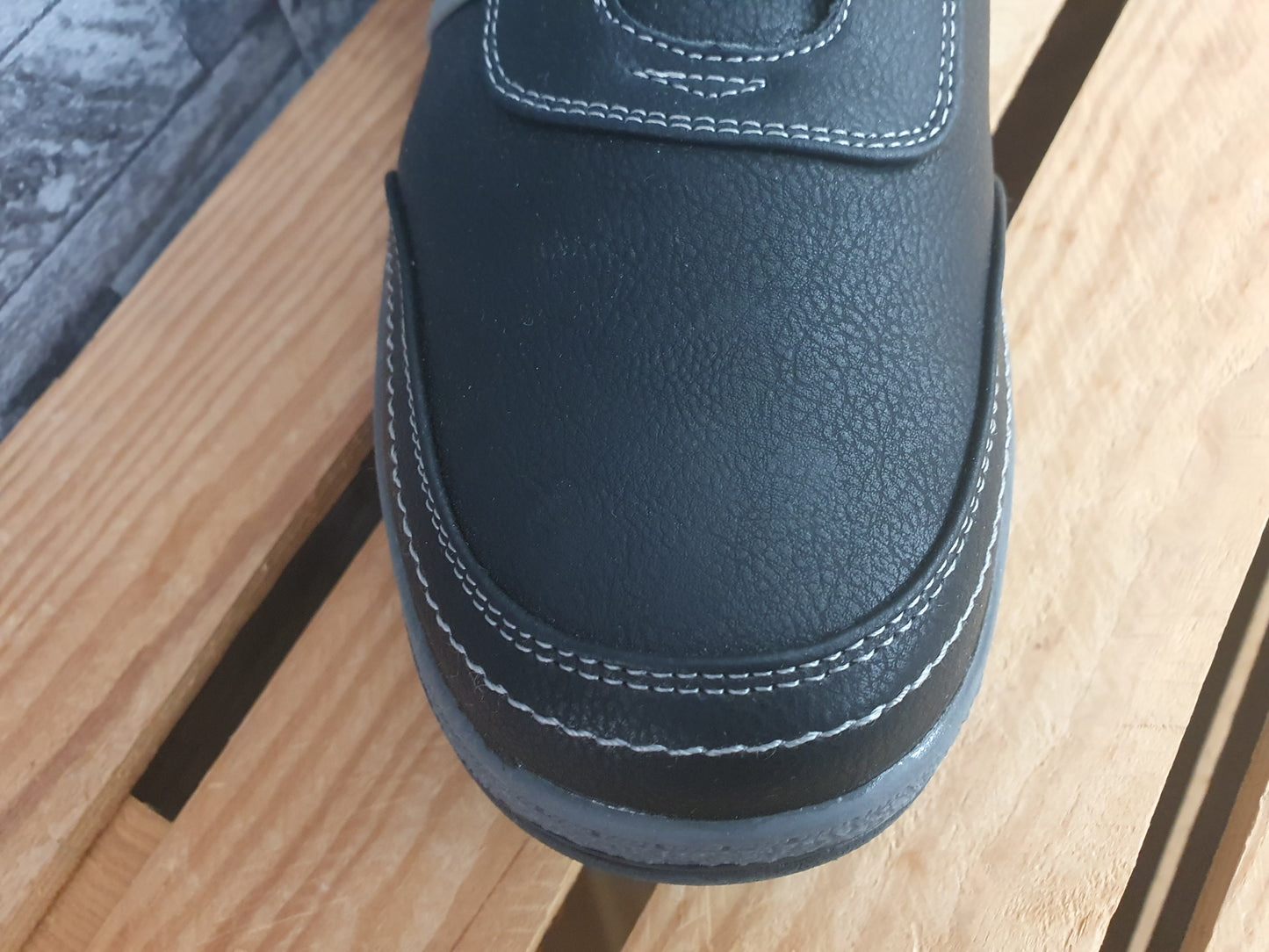 Magnus Herren Halbschuhe Gummisohle  1x Klett Schwarz Schuhe Gr. 42,44