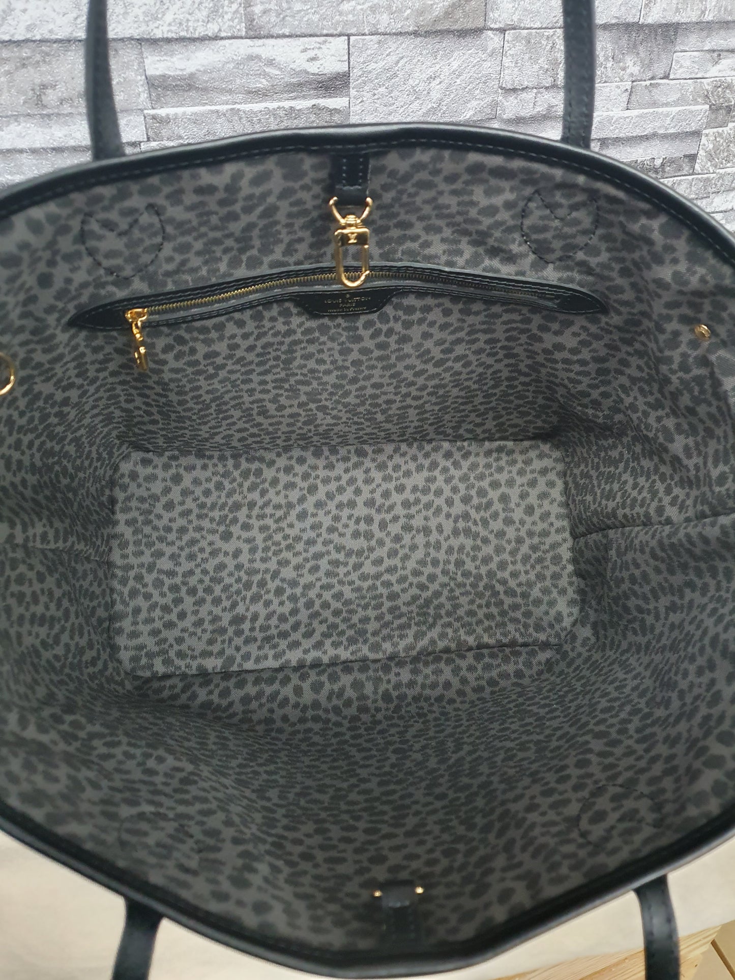 Original Louis Vuitton Neverfull MM Wild at Heart Schwarz Leder Neuwertig