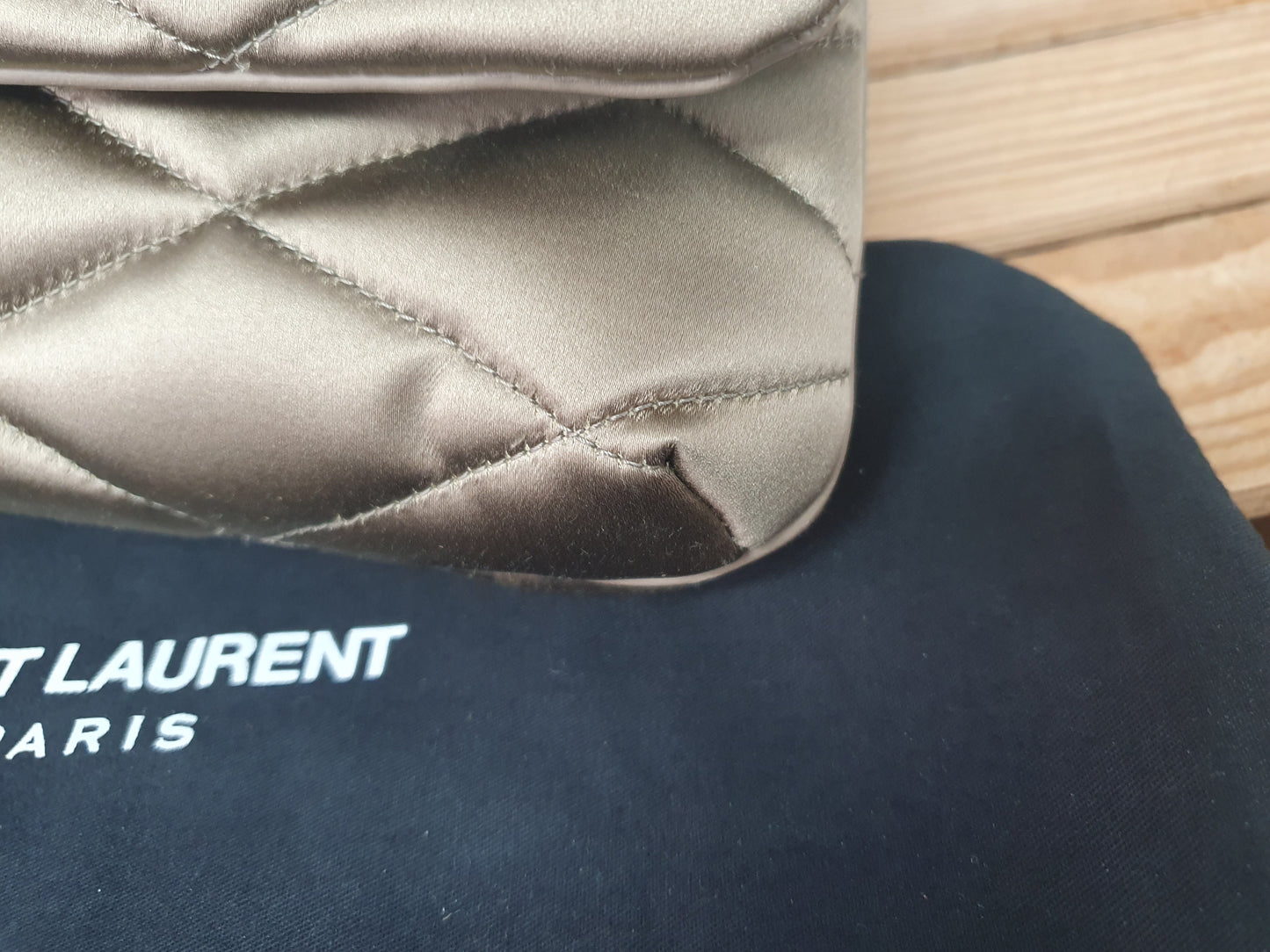 Saint Laurent YSL LE57 Schultertasche Hobo Bag Satin Leder Neuwertig